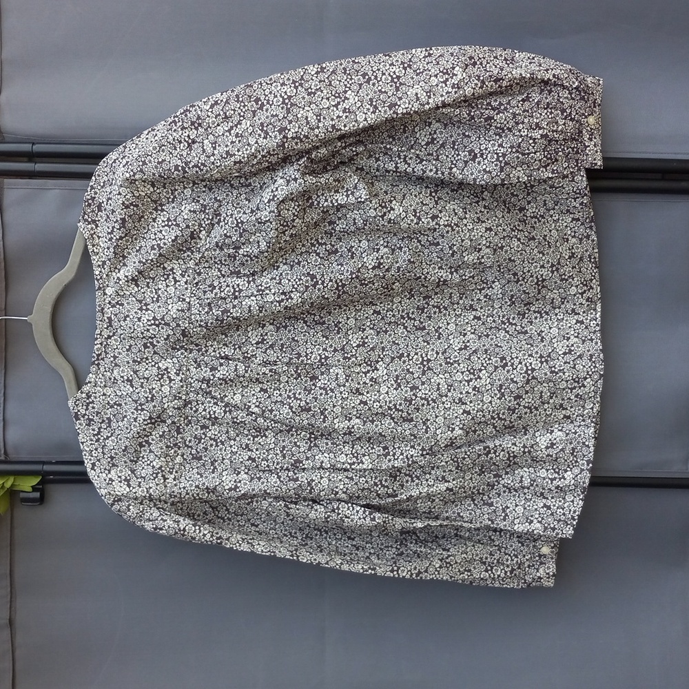 Universal Threads, Floral Peasant Top - Picture 5 of 5